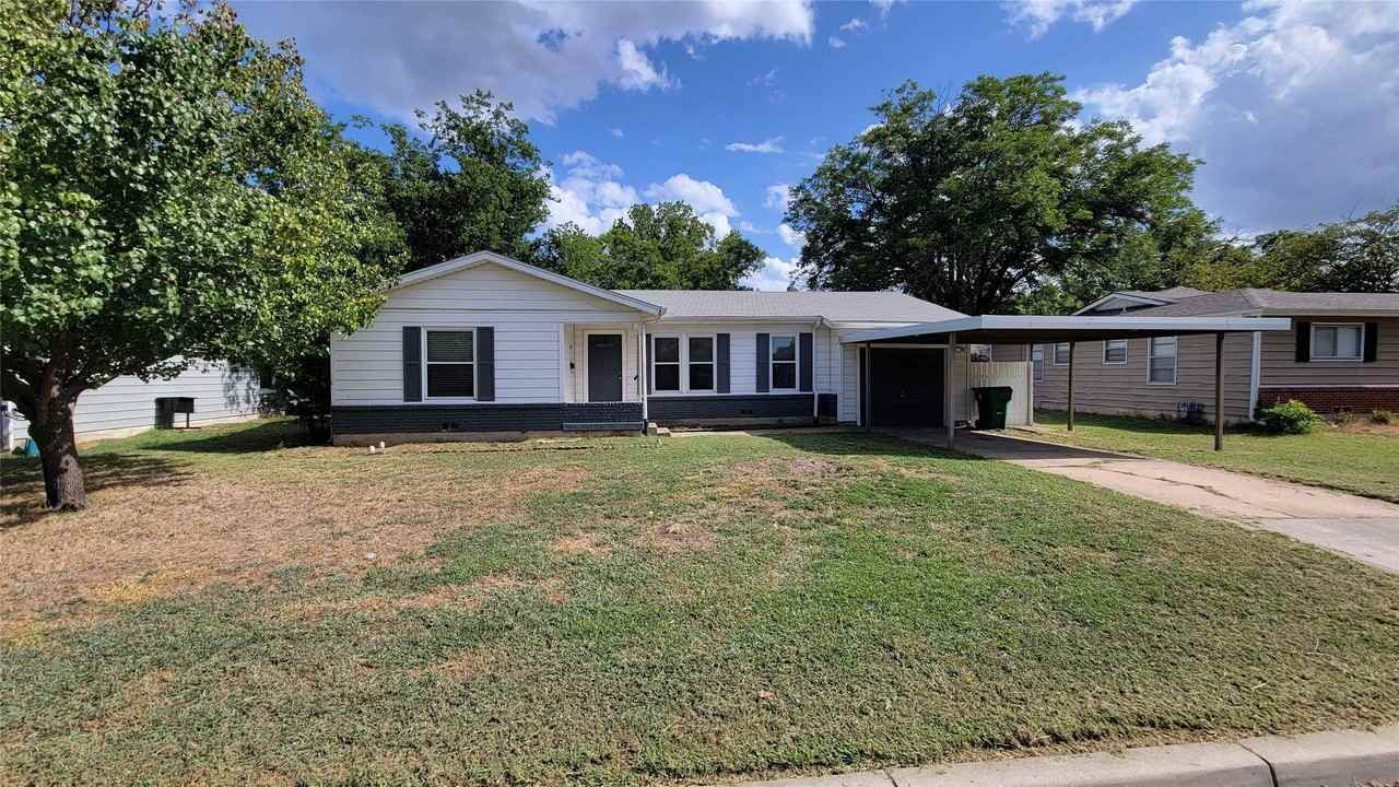 4804 Sabelle Ln - Photo 2 of 25