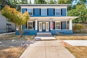 featured image of 415 W Franklin St