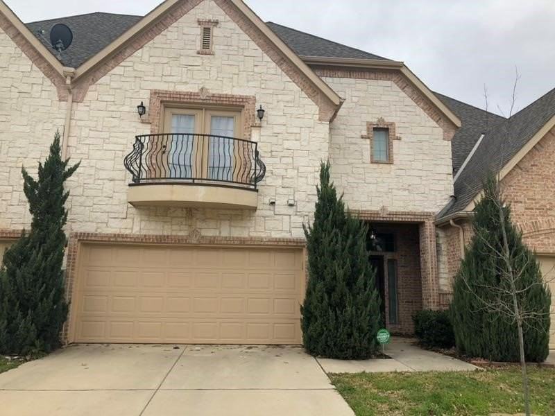 1811 Leann Ln - Photo 2 of 12