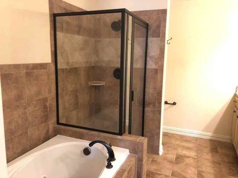 1811 Leann Ln - Photo 4 of 12