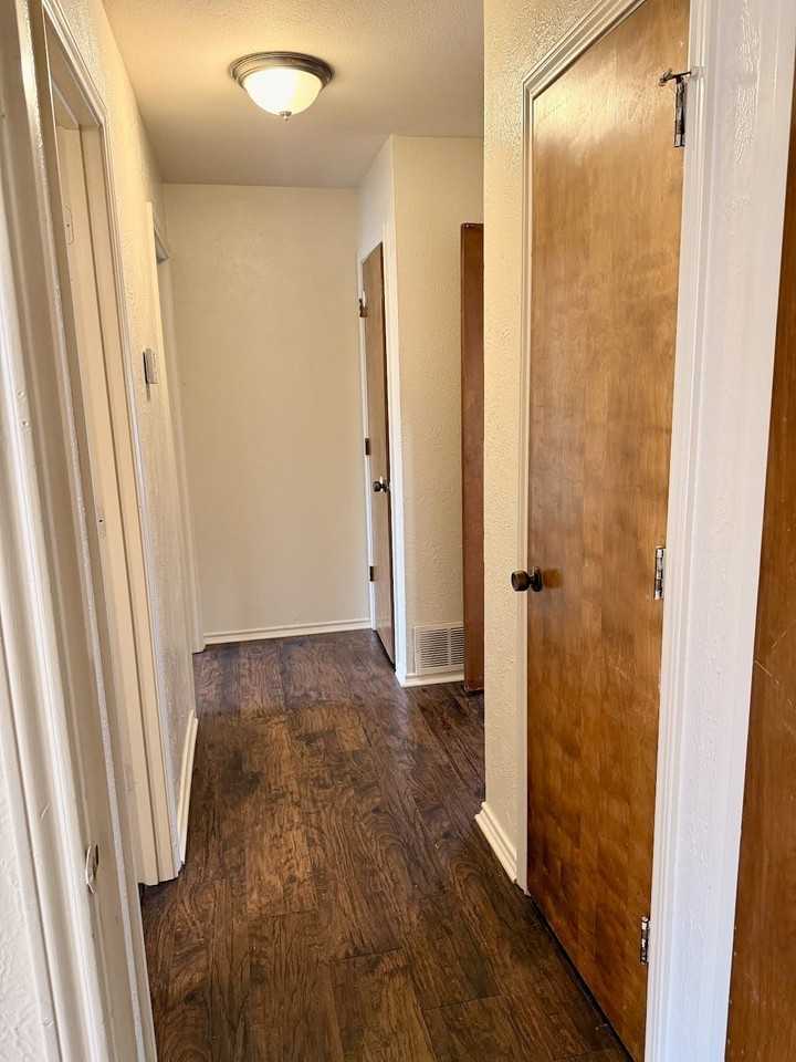 3321 San Mateo Dr - Photo 6 of 13