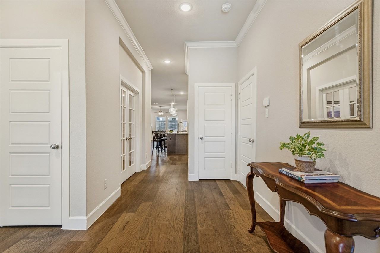 2424 Preakness Pl - Photo 3 of 24