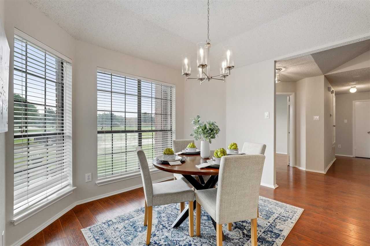 400 Azalea Dr - Photo 3 of 21