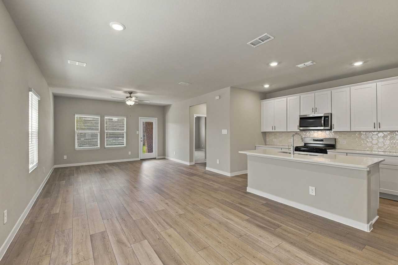 6014 Alderton Dr - Photo 5 of 37
