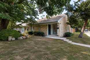 13747 Flagstone Ln - Photo 1 of 1
