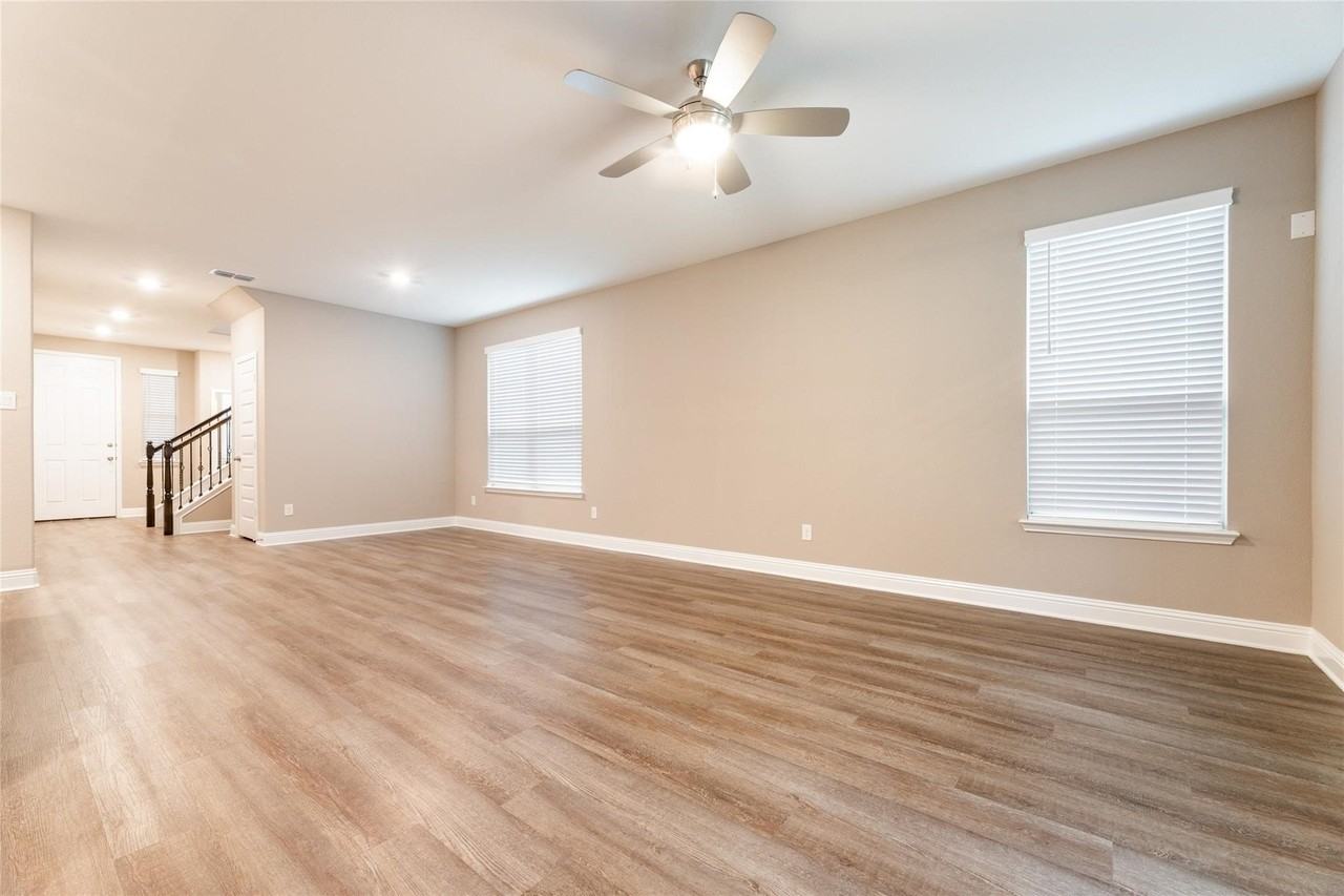 1532 Turf Ln - Photo 7 of 22