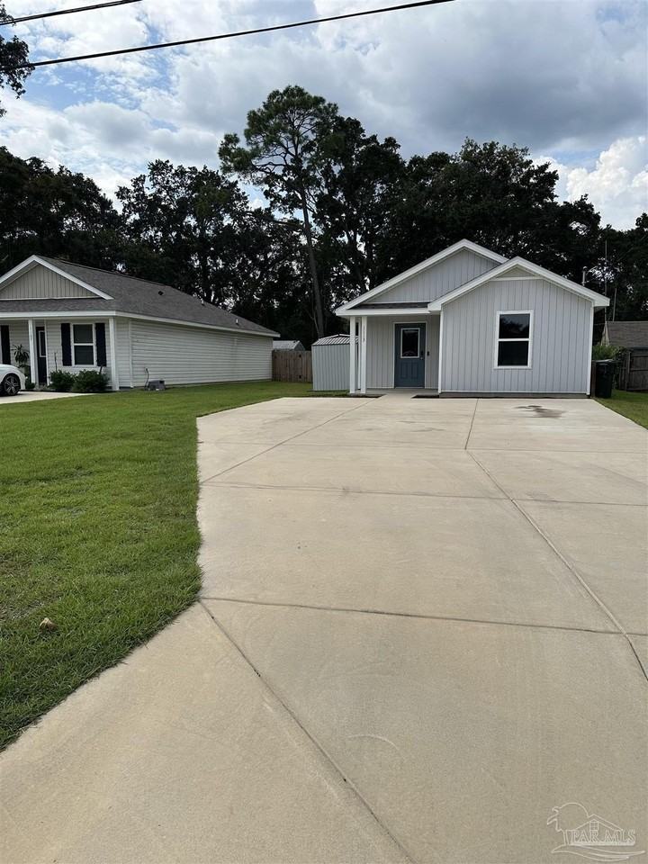 1113 Paulding Ave - Photo 2 of 27