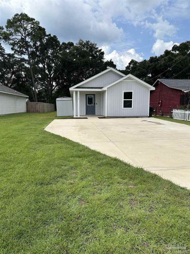 1113 Paulding Ave - Photo 3 of 27