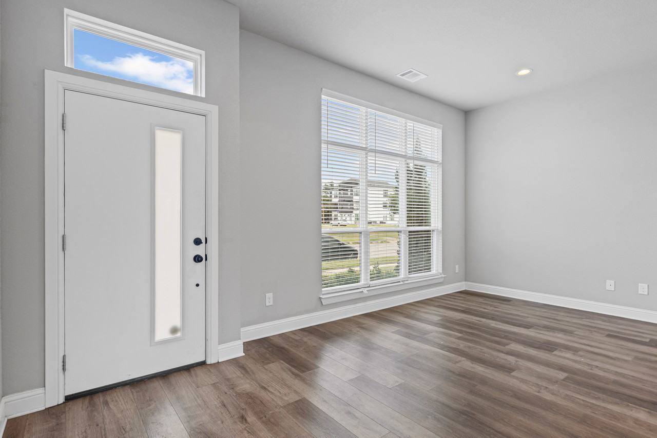 3134 Wayside Ave #1 - Photo 2 of 12