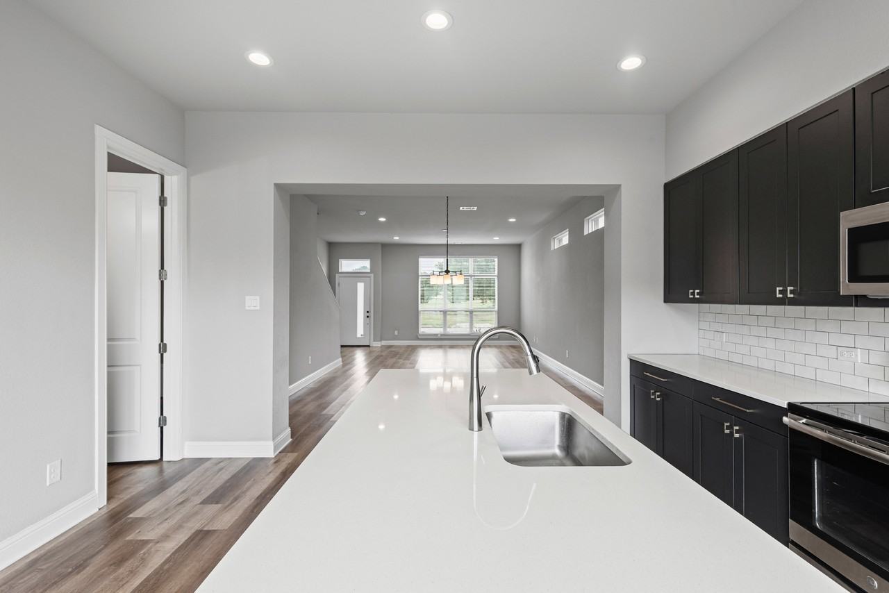 3134 Wayside Ave #1 - Photo 5 of 12