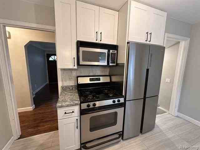 914 Bauman Ave - Photo 2 of 21