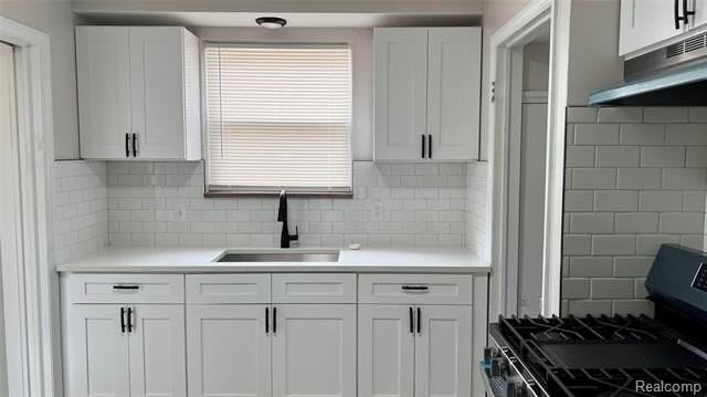 19751 Ardmore St - Photo 2 of 17