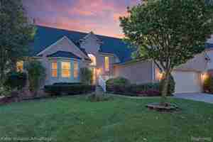 featured image of 1625 Emerald Pines Dr