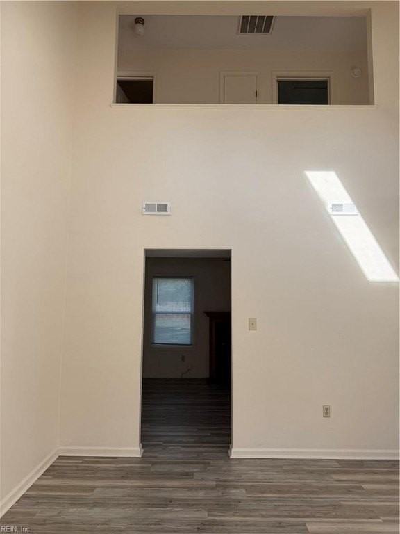 139 Springdale Way - Photo 5 of 33