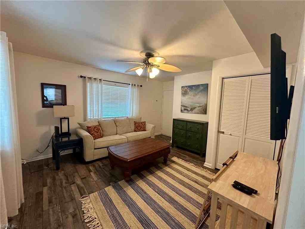 6911 Atlantic Ave #B - Photo 2 of 15
