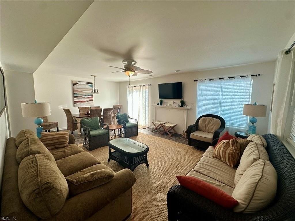 6911 Atlantic Ave #B - Photo 4 of 15
