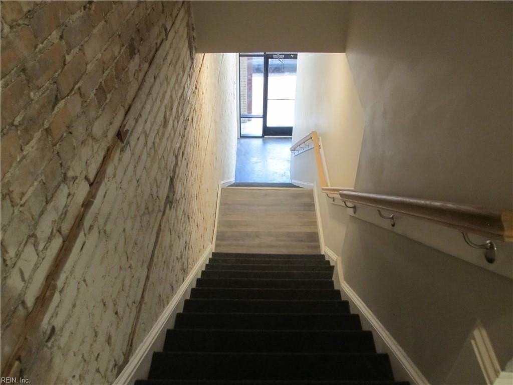 201 E Washington St #A - Photo 2 of 15