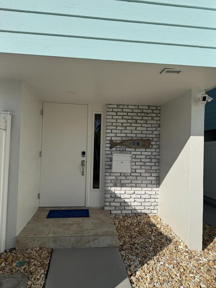 426 Se 17th Ter #1B - Photo 2 of 38