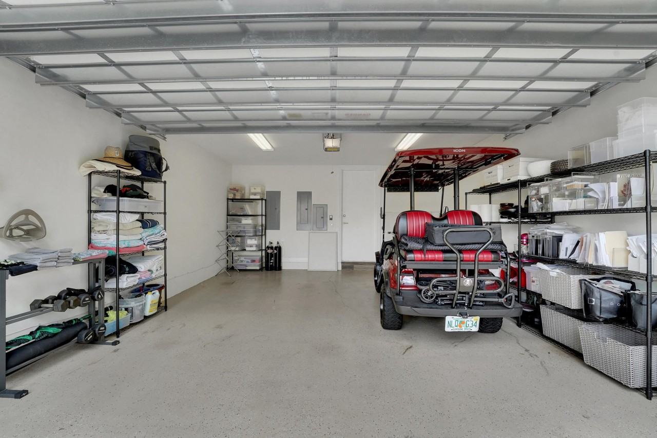 105 Isle Of Venice Dr #105 - Photo 7 of 44