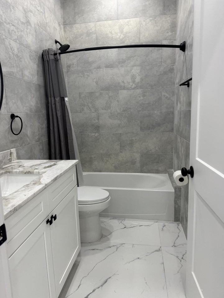 230 Ne 14th Ave - Photo 4 of 9