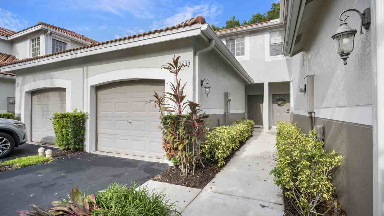 3636 San Simeon Cir - Photo 4 of 32