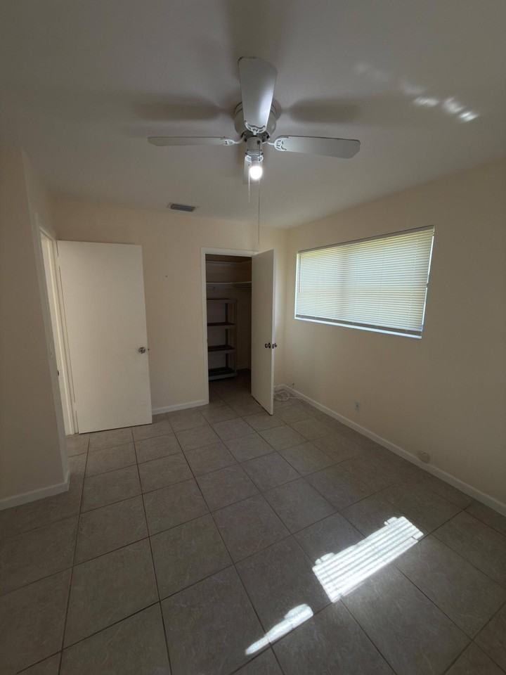 307 Northlake Dr - Photo 6 of 15