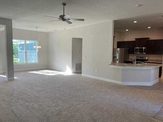 6448 Nw Fontana St - Photo 4 of 17