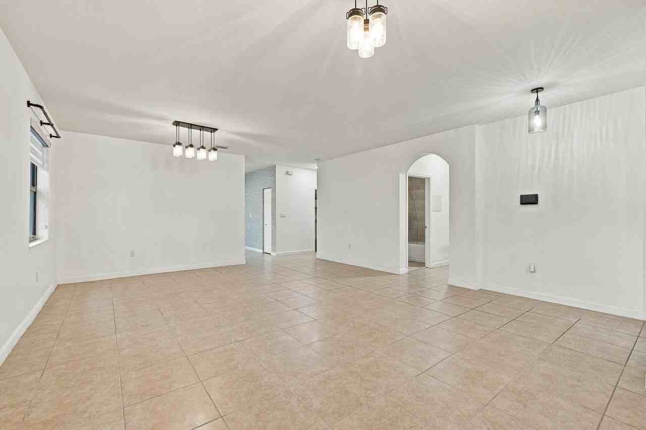 11744 Sw 151st Path - Photo 7 of 34