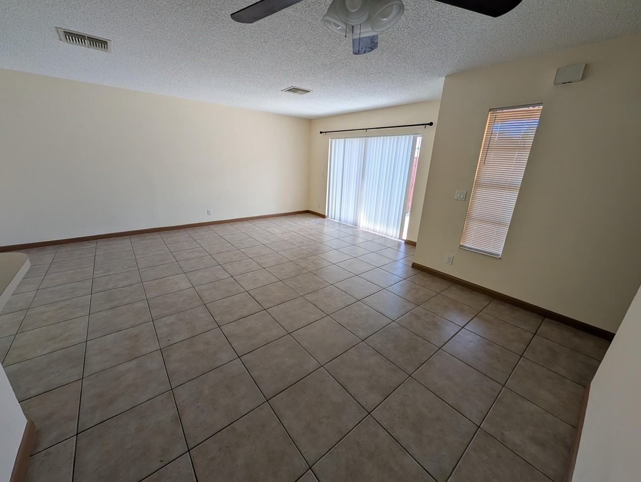 8599 Crater Ter - Photo 7 of 21