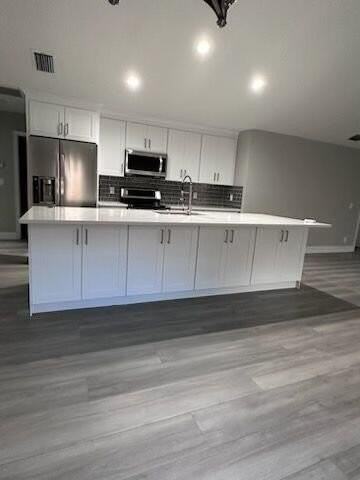 1596 Hawthorne Pl - Photo 3 of 24