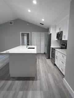 1596 Hawthorne Pl - Photo 7 of 24
