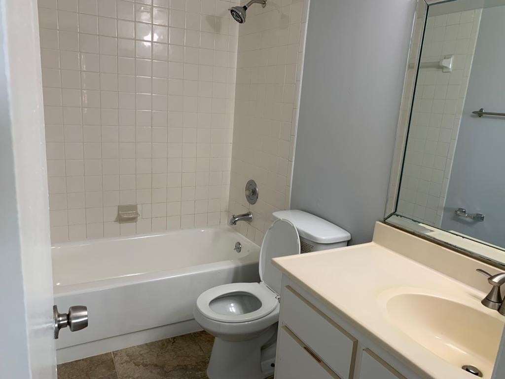 14863 Sw 104th St #27-22 - Photo 5 of 12