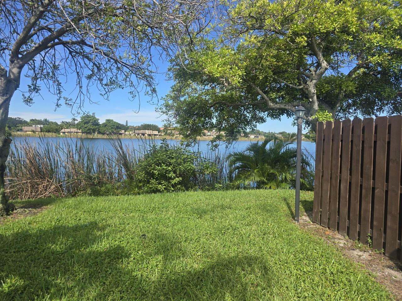 3801 Waterview Cir - Photo 3 of 21