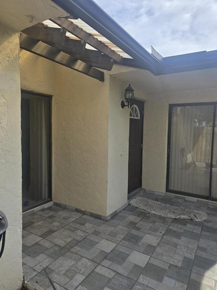 3801 Waterview Cir - Photo 5 of 21