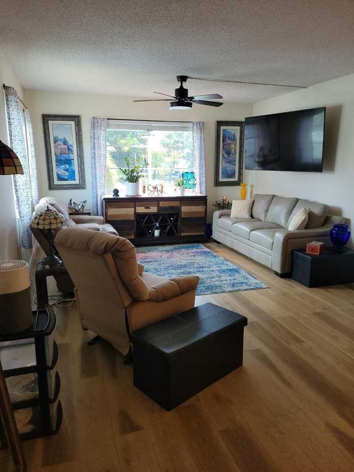 669 W Oakland Park Blvd #218B - Photo 3 of 18