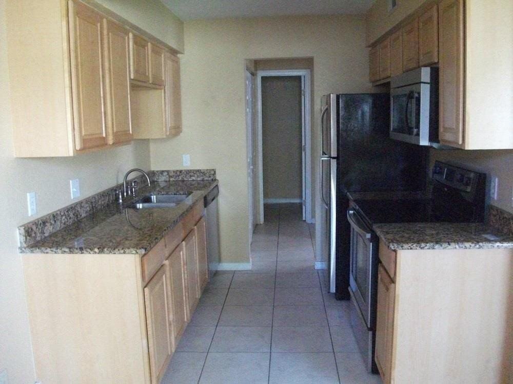 21 Clipper Ct - Photo 6 of 16