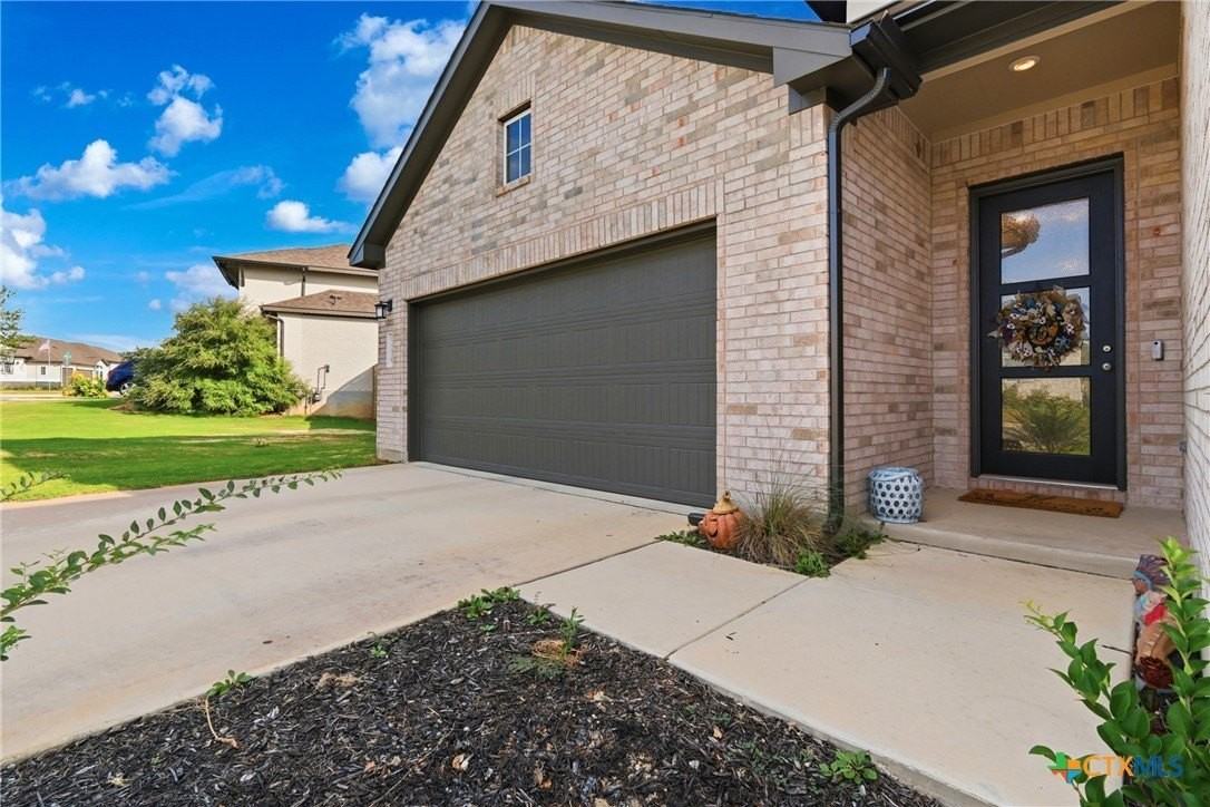 339 Sugarcane - Photo 3 of 28