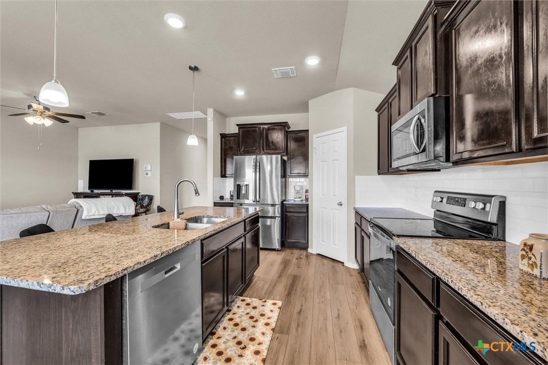 1207 Prospector Trl - Photo 4 of 15