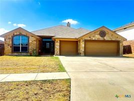 featured image of 3410 Breeder Ln