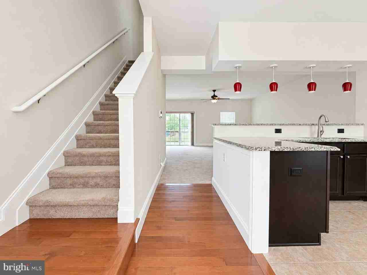 115 Bay Hill Ln - Photo 4 of 23