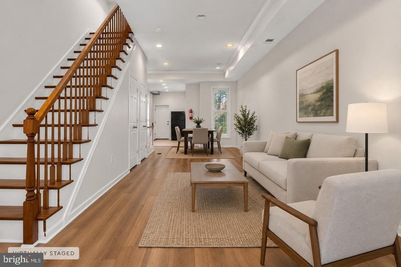 1719 Ruxton Ave - Photo 3 of 42