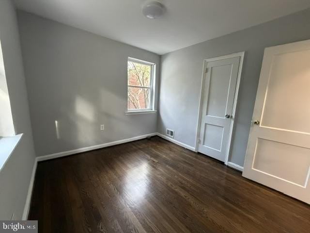 128 Whitmoor Ter - Photo 7 of 14