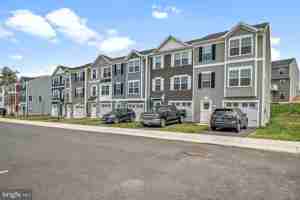 featured image of 103 Alfalfa Dr
