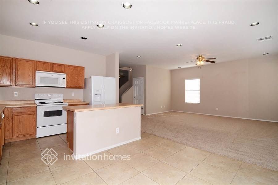 18553 W Mariposa Dr - Photo 6 of 21