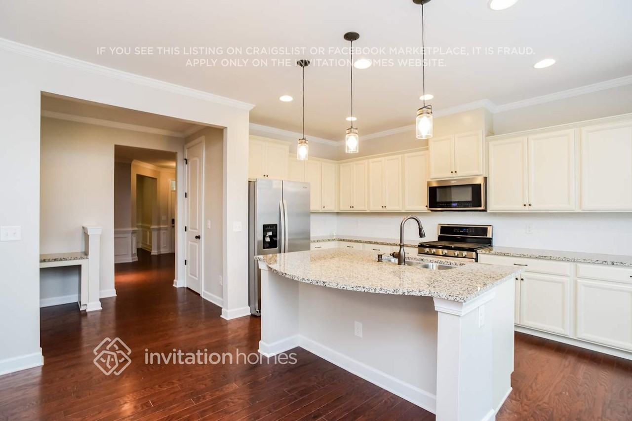18318 Mckee Rd - Photo 7 of 17