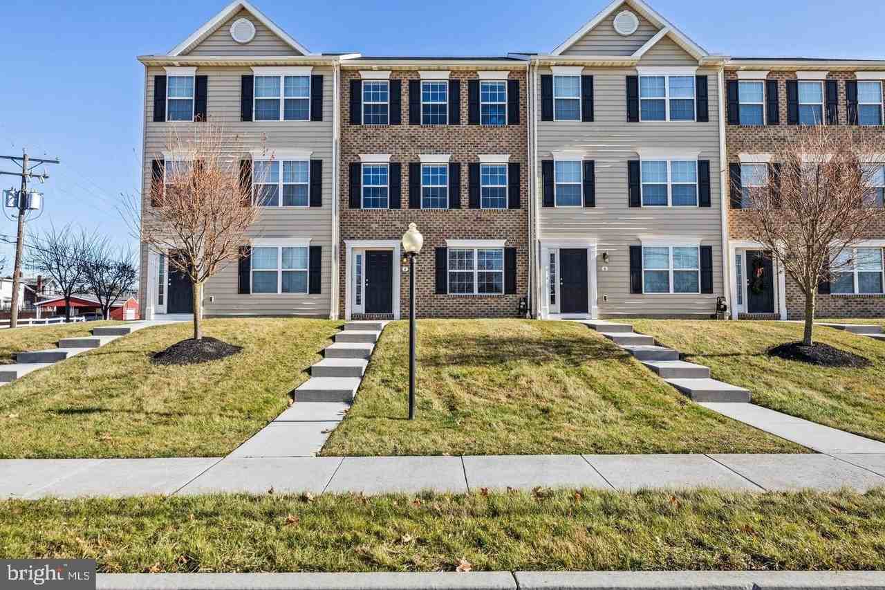 6 Mustang Dr - Photo 2 of 37