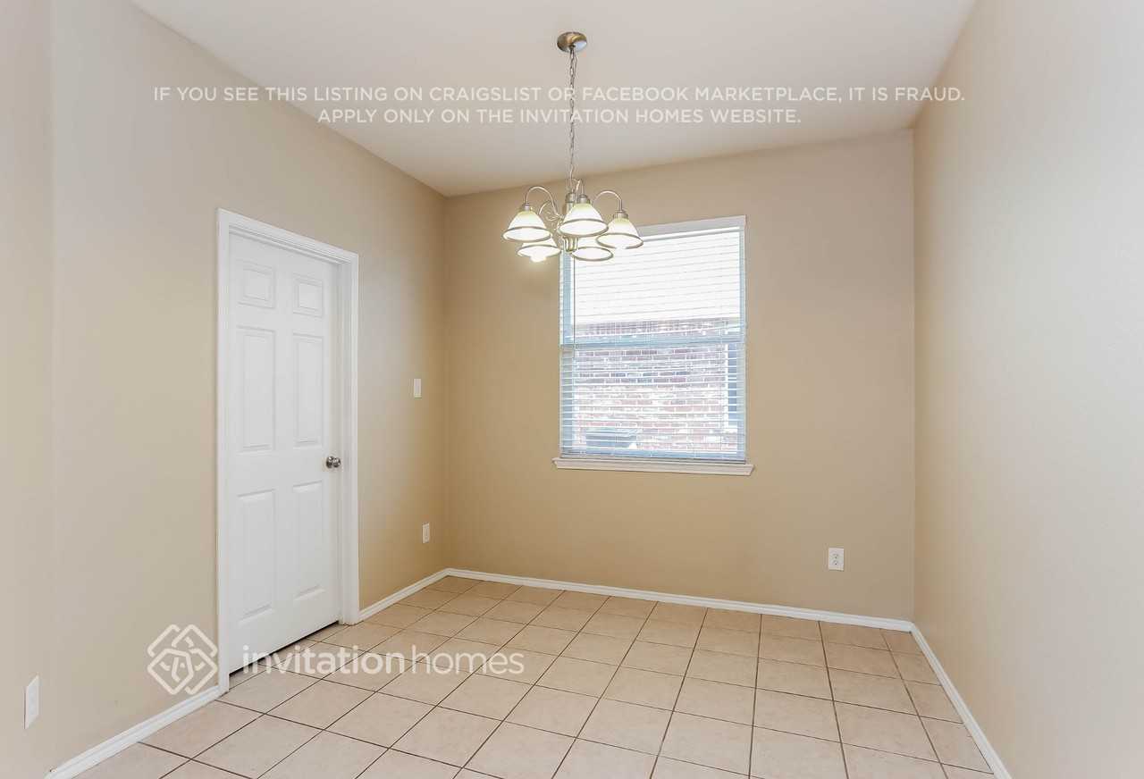 1920 Caddo Springs Dr - Photo 6 of 16