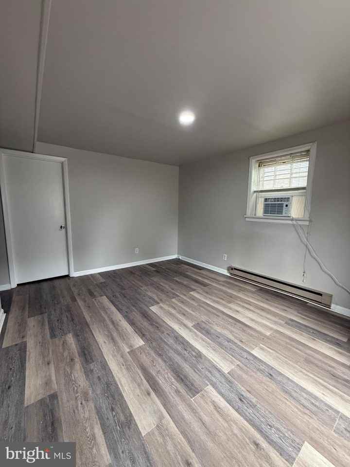 1425 Dandridge St - Photo 3 of 15