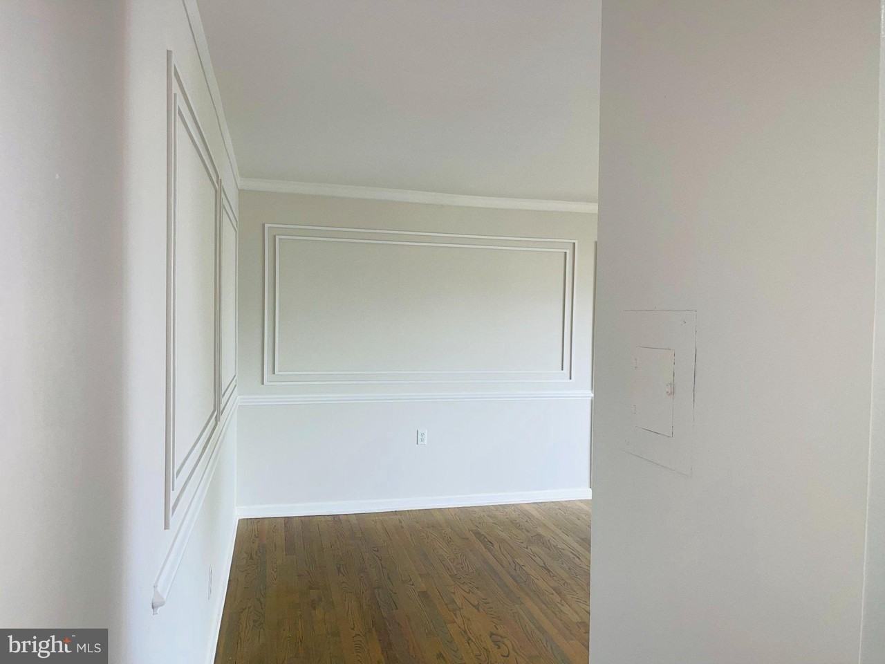 6431 Richmond Hwy #304 - Photo 7 of 22