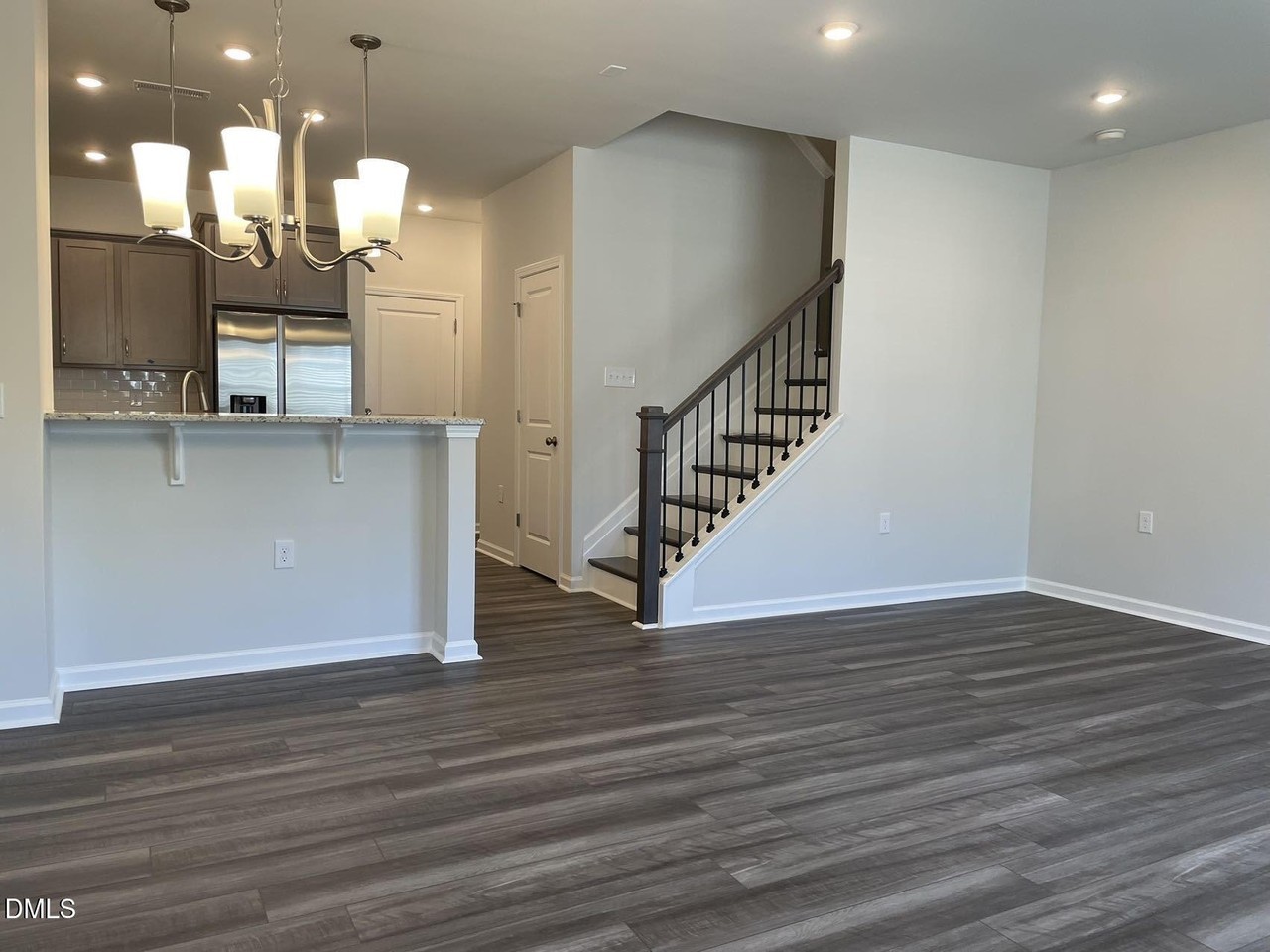 404 Ribbon Rail St - Photo 2 of 21
